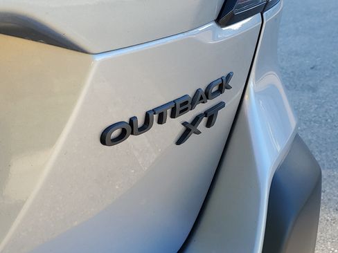 Used 2025 Subaru Outback Onyx Edition XT image 12