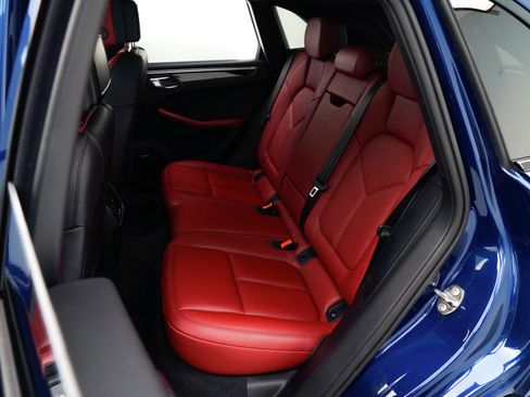 Used 2022 Porsche Macan S image 31