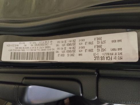 Used 2019 Jeep Grand Cherokee Limited X image 33