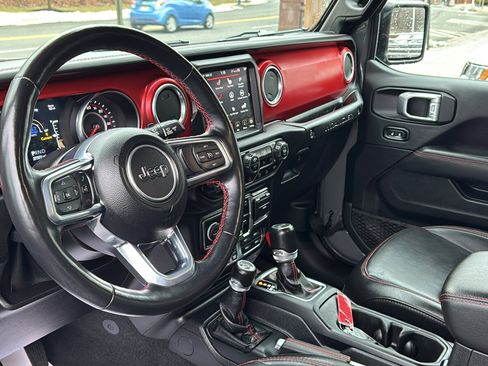 Certified 2021 Jeep Wrangler Unlimited Rubicon image 15