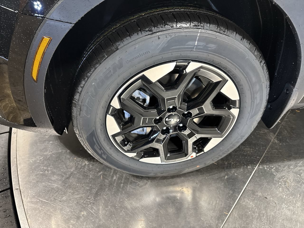 New 2026 Kia Sorento S AWD/4WD image 10