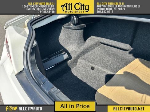 Used 2005 BMW Z4 2.5i image 25