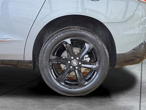 Used 2024 Buick Enclave Essence w/ Experience Buick Package image 30