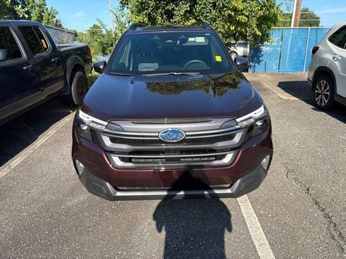 Certified 2026 Subaru Forester Premium w/ Premium/Limited Package AWD/4WD image 2