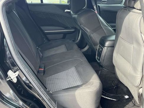 Used 2023 Dodge Charger R/T w/ Performance Handling Group image 21