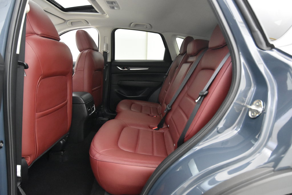 Certified 2025 MAZDA CX-5 Carbon Edition AWD/4WD image 26