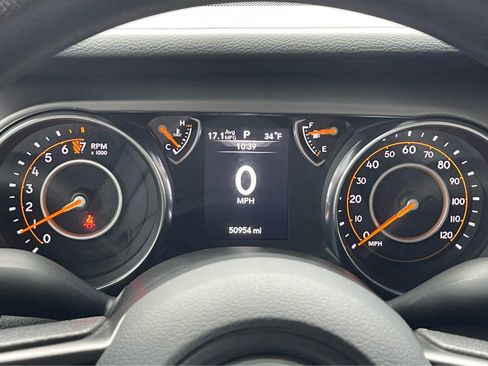 Used 2021 Jeep Gladiator Sport w/ Trailer Tow Package image 14