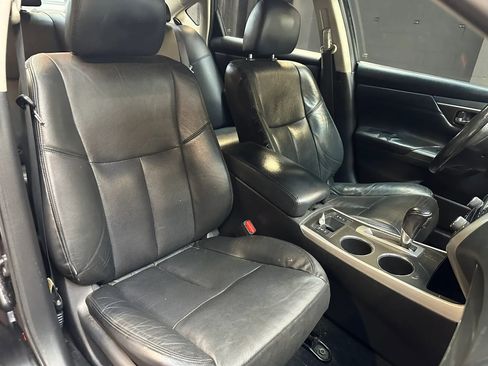 Used 2015 Nissan Altima 2.5 SL w/ Technology Package image 34