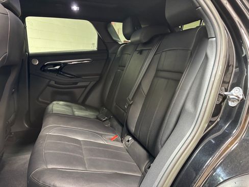 Used 2023 Land Rover Range Rover Evoque SE AWD/4WD image 28