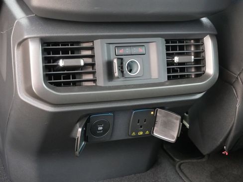 Used 2025 Ford F150 Lariat w/ Equipment Group 502A High AWD/4WD image 19