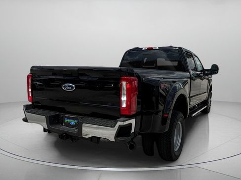 Used 2025 Ford F350 XLT w/ FX4 Off-Road Package image 3