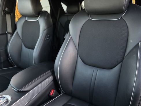 Used 2024 Genesis GV70 2.5T Sport Prestige w/ Sport Prestige Package image 16