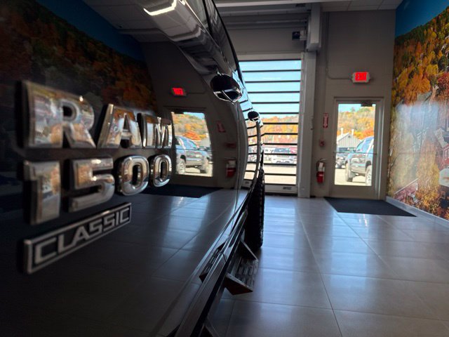 Used 2019 RAM 1500 Big Horn AWD/4WD image 17