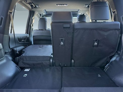 Certified 2024 Lexus LX 600 4WD w/ Interior Upgrade Package image 32