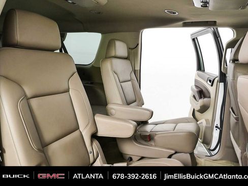 Used 2016 Chevrolet Suburban LT RWD image 23