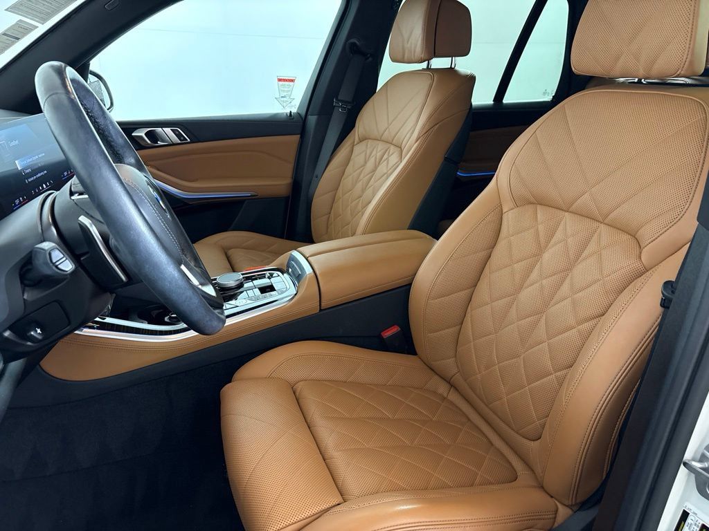 Certified 2024 BMW X5 xDrive50e w/ Climate Comfort Package AWD/4WD image 24