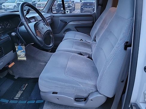 Used 1997 Ford F250 2WD Crew Cab Heavy Duty image 9