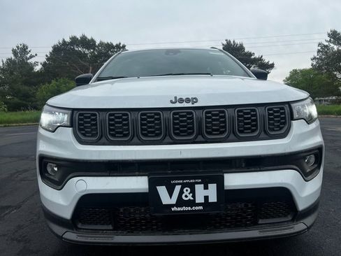 New 2025 Jeep Compass Latitude w/ Altitude Special Edition image 10