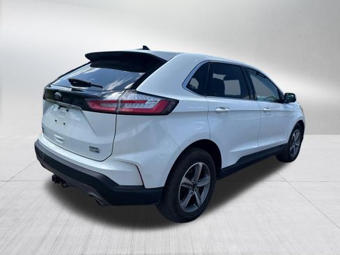 Used 2020 Ford Edge SEL w/ Convenience Package AWD/4WD image 10