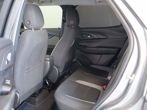 Used 2023 Chevrolet TrailBlazer LT FWD image 15