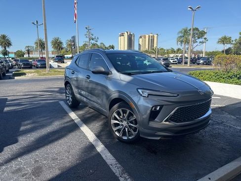 Certified 2024 Buick Encore GX Avenir w/ Avenir Convenience Package image 1