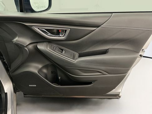 Used 2020 Subaru Forester Limited image 35