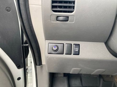 Used 2019 Nissan Frontier S image 12