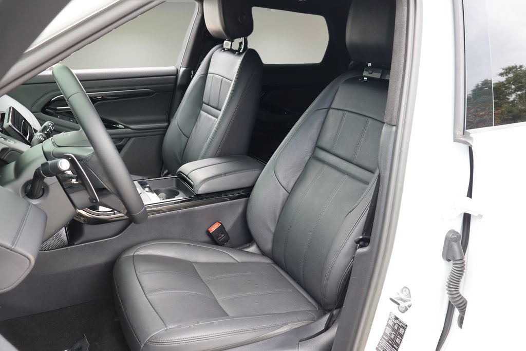 Used 2023 Land Rover Range Rover Evoque R-Dynamic SE AWD/4WD image 10