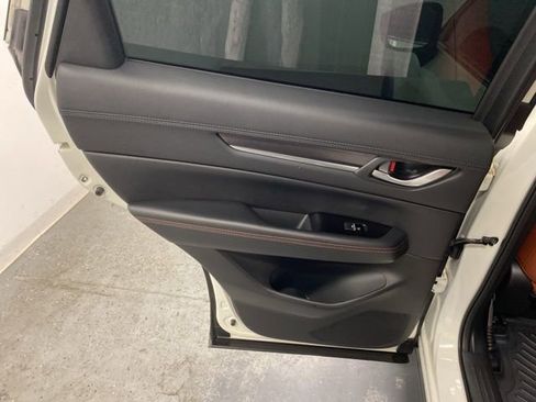 Used 2024 MAZDA CX-5 Carbon Edition image 22