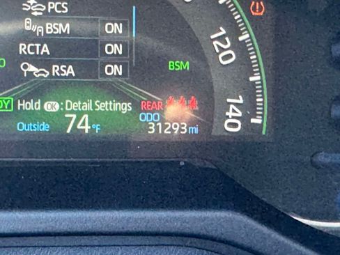 Certified 2025 Toyota RAV4 XLE AWD/4WD image 30