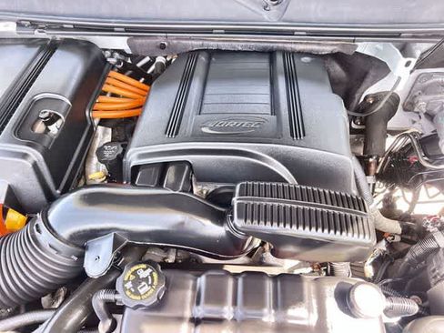 Used 2008 GMC Yukon 2WD Hybrid image 10