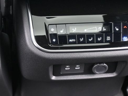 New 2026 Nissan Armada Platinum AWD/4WD image 15