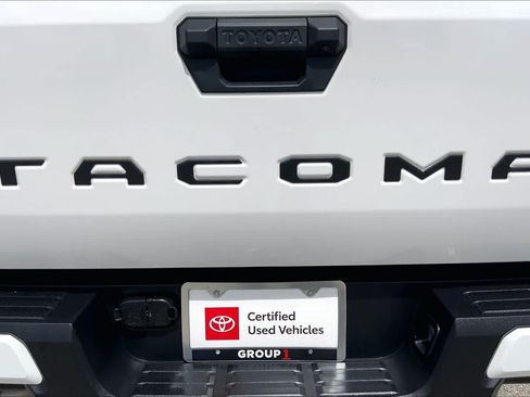 Used 2026 Toyota Tacoma SR5 RWD image 10