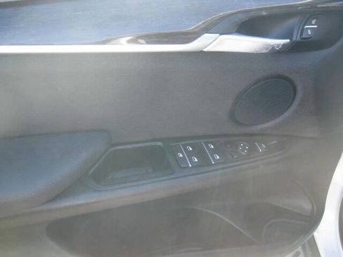 Used 2015 BMW X5 xDrive35i image 15