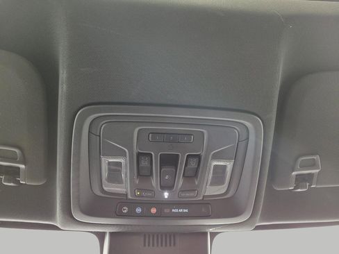 Used 2024 Chevrolet Silverado 1500 High Country image 19