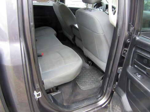 Used 2015 RAM 1500 ST w/ SXT Appearance Group image 11