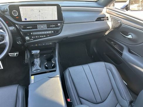 Used 2024 Lexus ES 300h F Sport w/ Accessory Package (Z1) FWD image 18