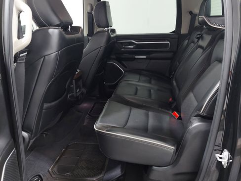 Used 2022 RAM 1500 Laramie AWD/4WD image 15