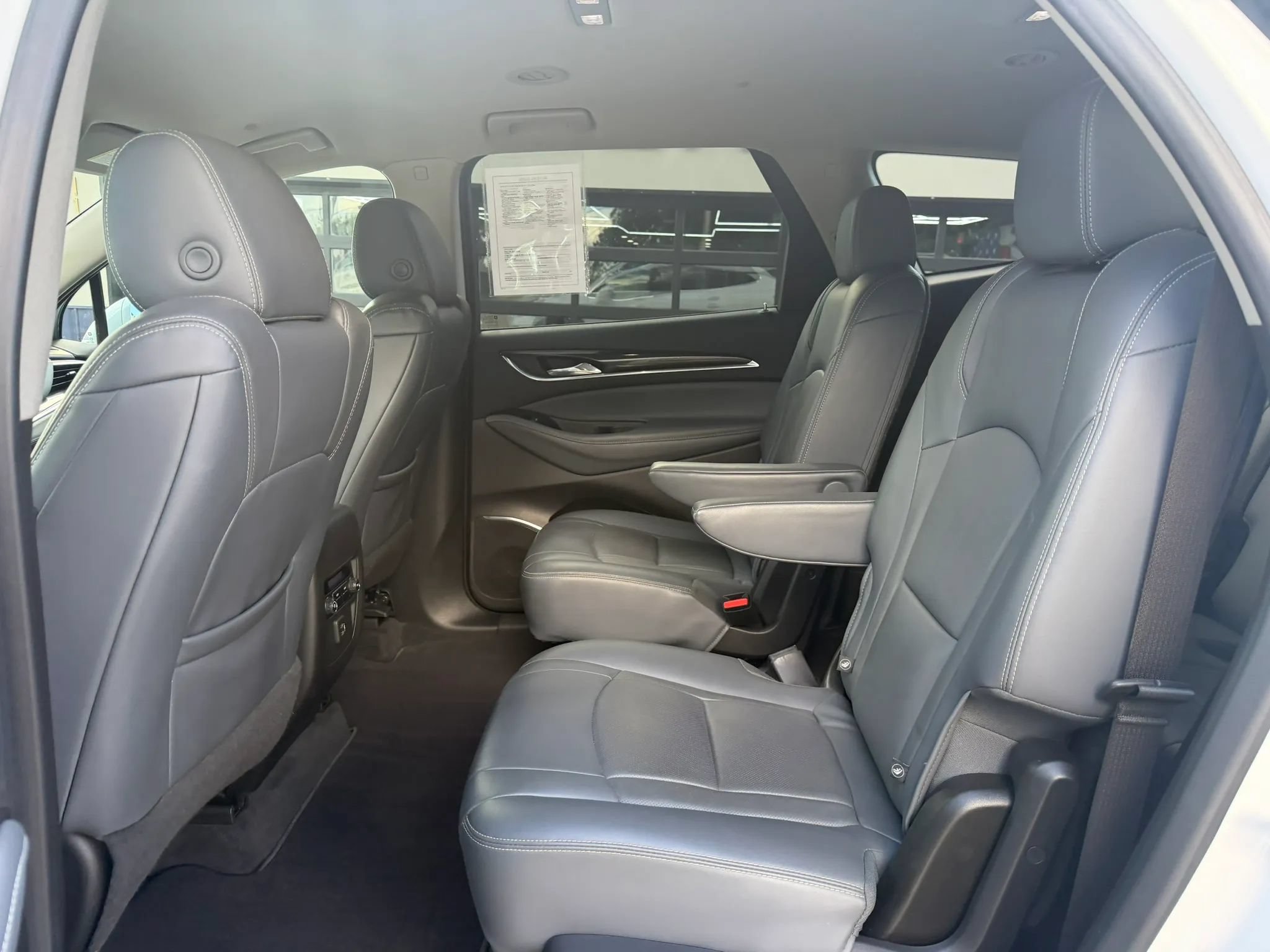 Used 2019 Buick Enclave Essence FWD image 36