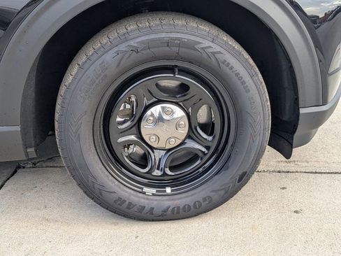 New 2025 Ford Explorer 4WD Police Interceptor image 11