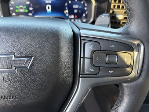 Used 2022 Chevrolet Silverado 1500 RST w/ Z71 Off-Road Package AWD/4WD image 26
