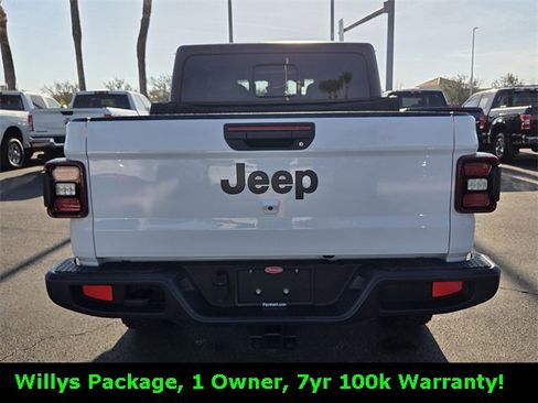 Certified 2024 Jeep Gladiator Sport image 6