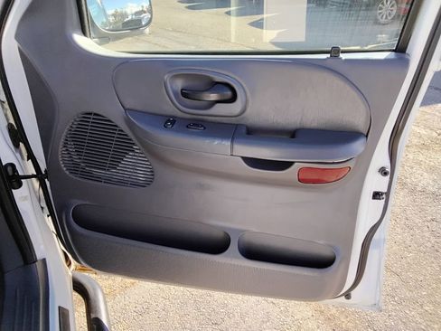 Used 2003 Ford F150 Lariat image 13