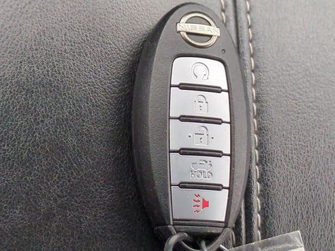 Used 2024 Nissan Altima 2.5 SV image 32