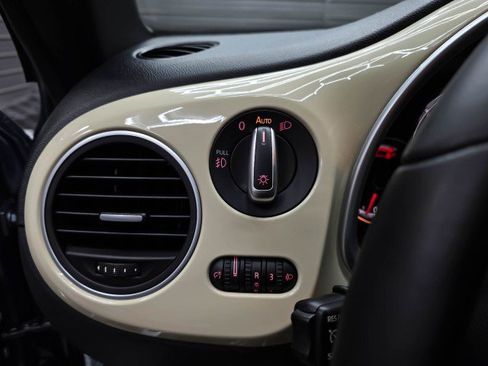 Used 2019 Volkswagen Beetle 2.0T Final Edition SEL FWD image 28