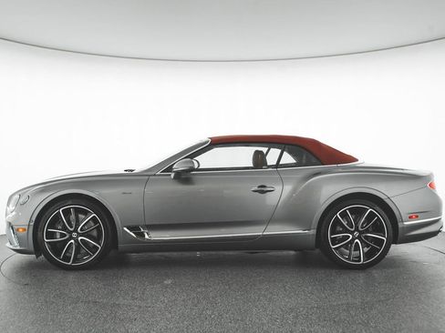 New 2023 Bentley Continental GT Azure image 22