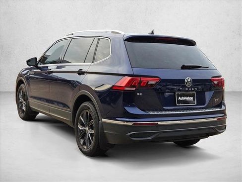 Used 2024 Volkswagen Tiguan SE image 8