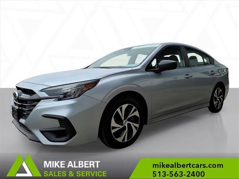 Used 2024 Subaru Legacy image 3