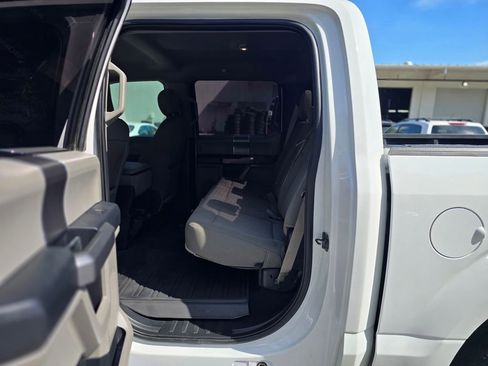 Used 2019 Ford F150 XLT w/ Equipment Group 301A Mid AWD/4WD image 10