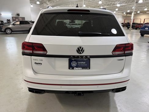 Certified 2023 Volkswagen Atlas SEL R-Line AWD/4WD image 7